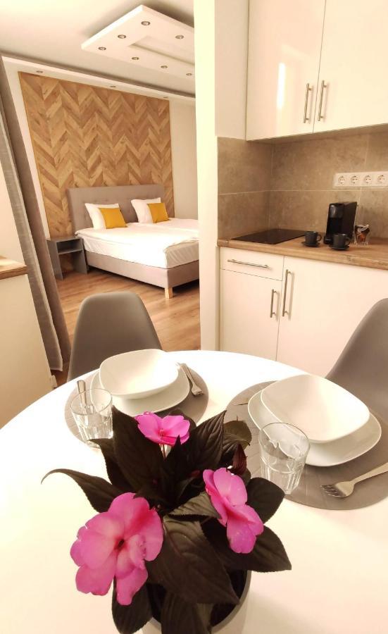Helena Studio Apartman Siófok Zewnętrze zdjęcie